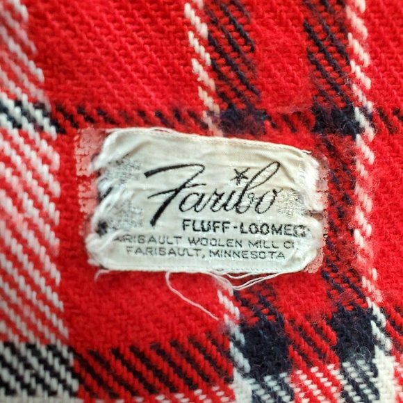 Faribo Fluff Loomed Wool Blanket Throw Stadium 52x64 USA Made Red Blue - Picture 5 of 11